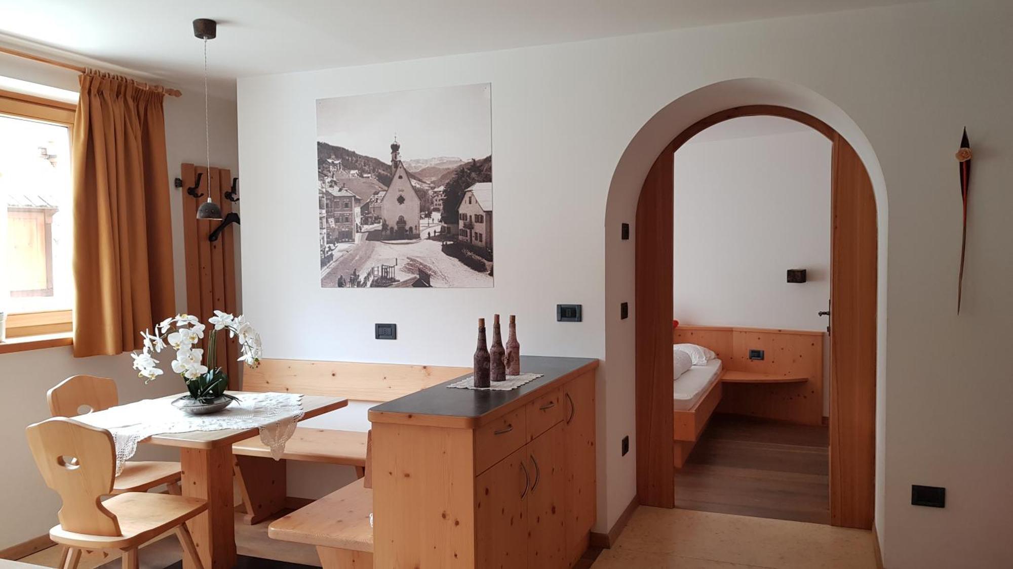 אורטיסיי Hotel Brunello מראה חיצוני תמונה